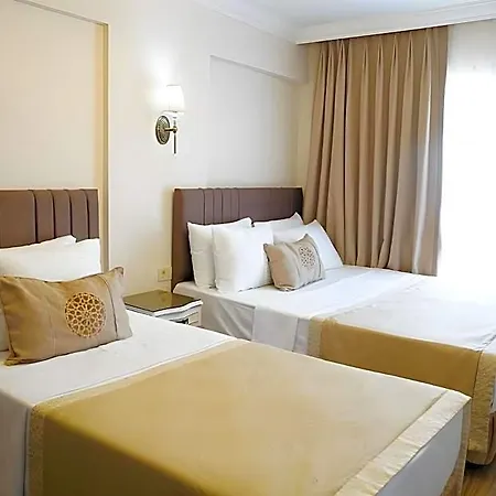 Palace Hotel